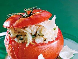 Tomatoes stuffed with parmesan risotto