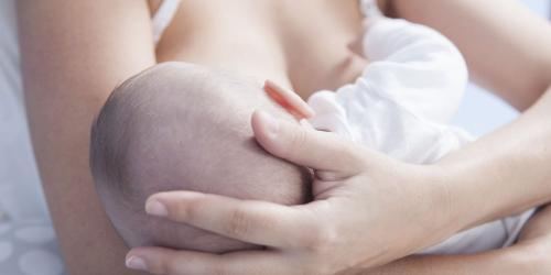 Breast cancer: refusing breastfeeding, her baby is diagnosed with the disease