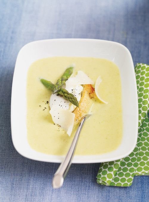 Asparagus cream with parmesan cheese and poached egg