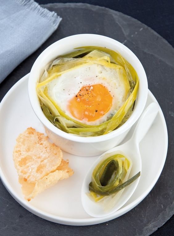 egg casserole with leek fondue