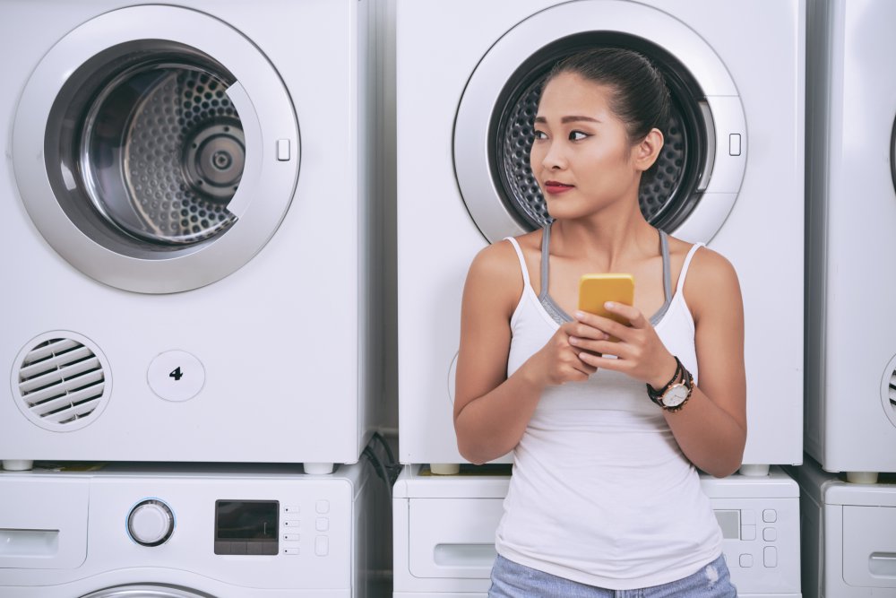 Wash her laundry: the true-false laundry