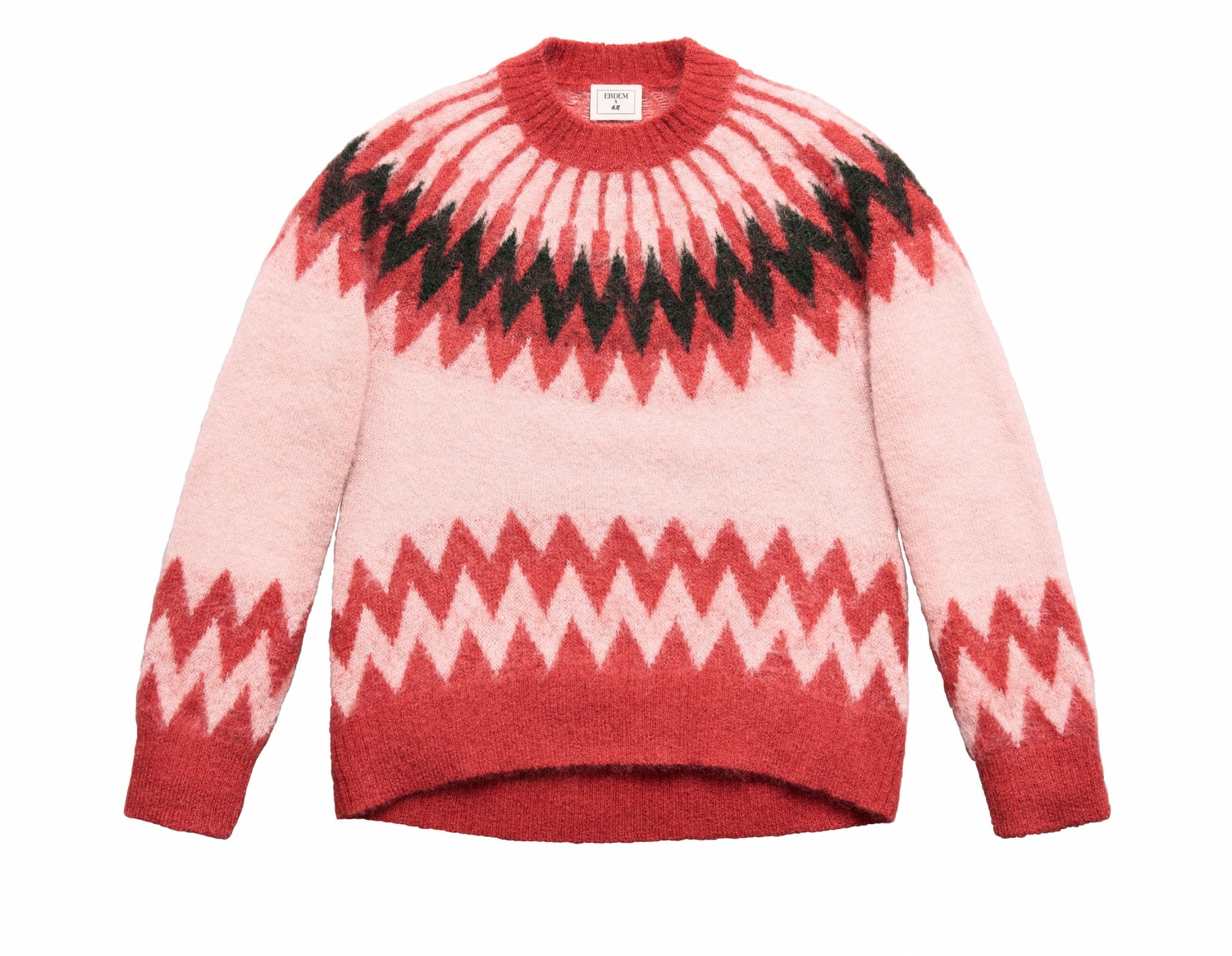mountain style sweater in declination of pink