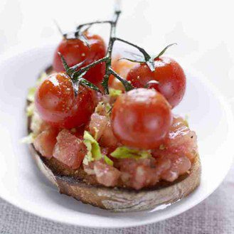 Crostini with two tomatoes