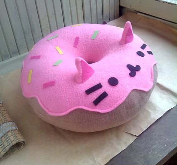 cushion cat shaped donut