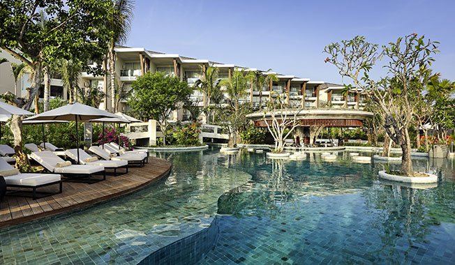 Swimming Pool Sofitel Bali Nusa Dua Beach Resort
