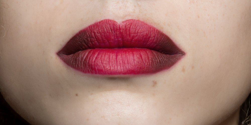 Shaded lips: how to adopt the trend of degraded lipstick?